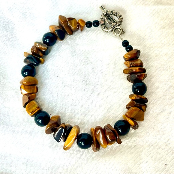 Tigers Eye Chips and Black Obsidian Spheres Bracelet - Picture 1 of 2